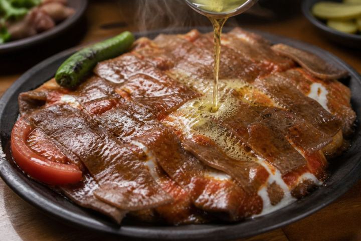 İskender Tereyağlı